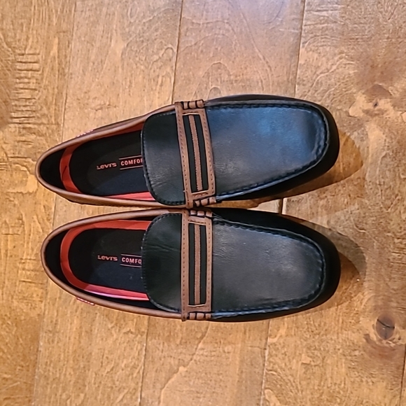 Levi's Other - Levi Shoes